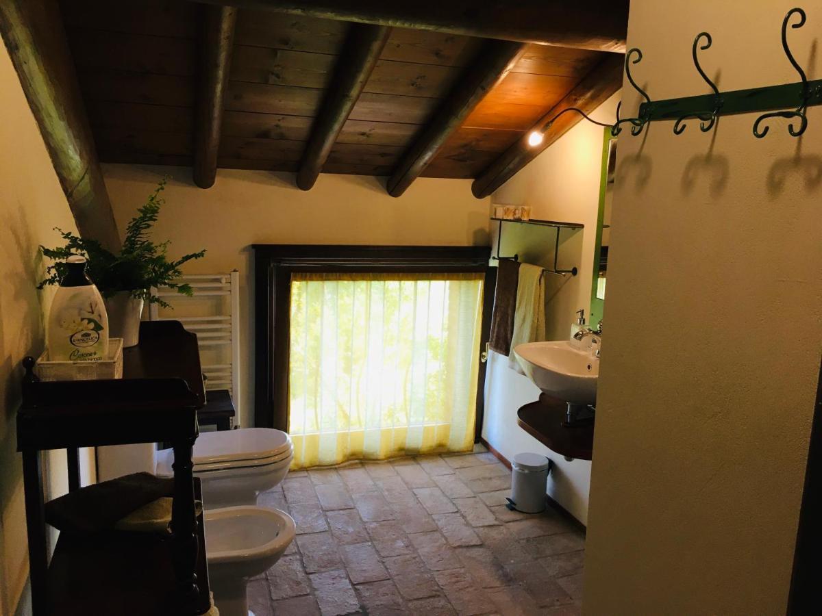 B&B Ai Tre Confini Monzambano Extérieur photo
