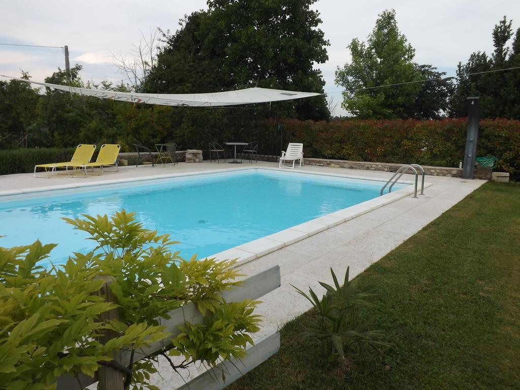 B&B Ai Tre Confini Monzambano Extérieur photo