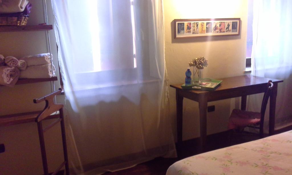 B&B Ai Tre Confini Monzambano Extérieur photo
