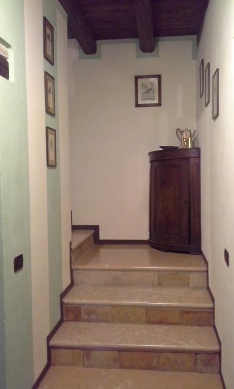 B&B Ai Tre Confini Monzambano Extérieur photo